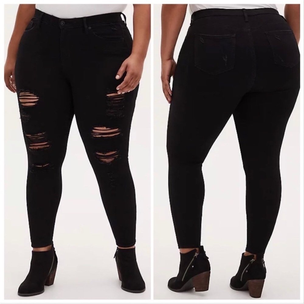Torrid Sky High Skinny Black Distressed Jeans Size 20 Short​​​​